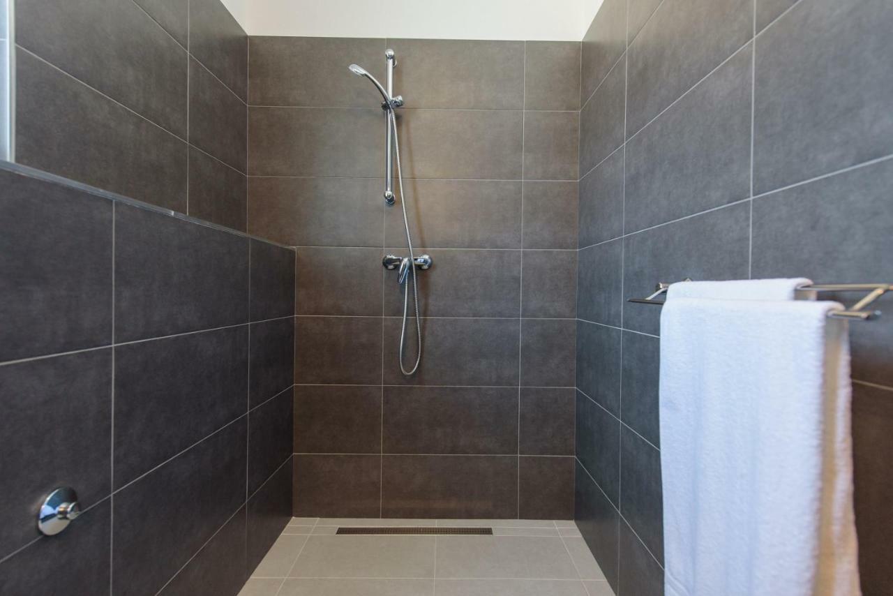 Tiamar Apartment สลาทิเน ภายนอก รูปภาพ